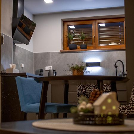 Apartman U Lesa Nove Jirny Ngoại thất bức ảnh