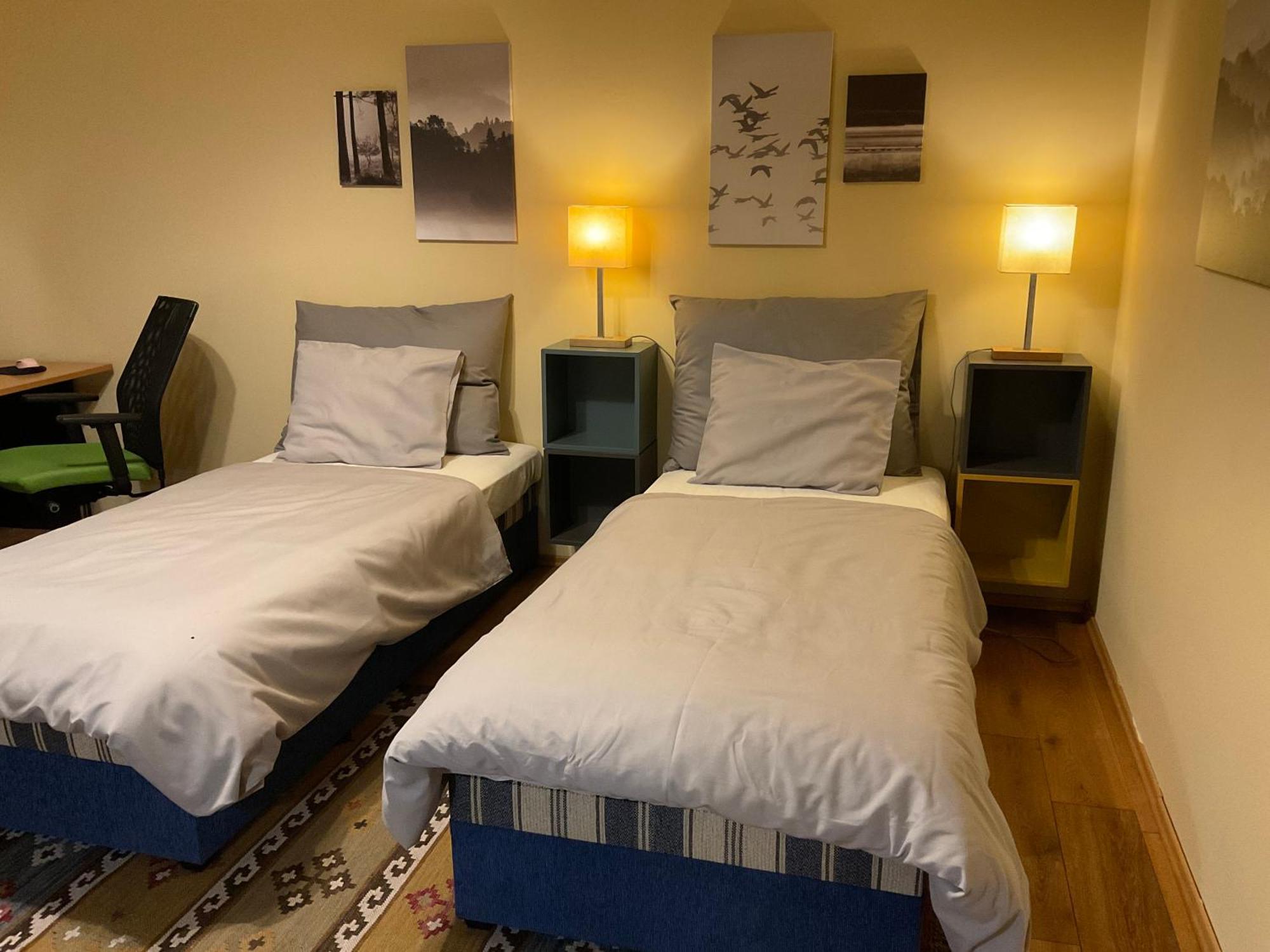 Apartman U Lesa Nove Jirny Ngoại thất bức ảnh
